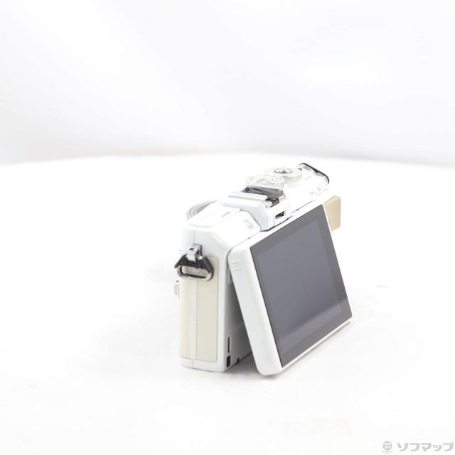 中古)OLYMPUS PEN Lite E-PL7 14-42mm EZレンズキット ホワイト(269-ud)