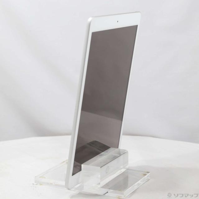 (中古)Apple iPad 第8世代 32GB シルバー MYLA2J/A Wi-Fi(198-ud)_1
