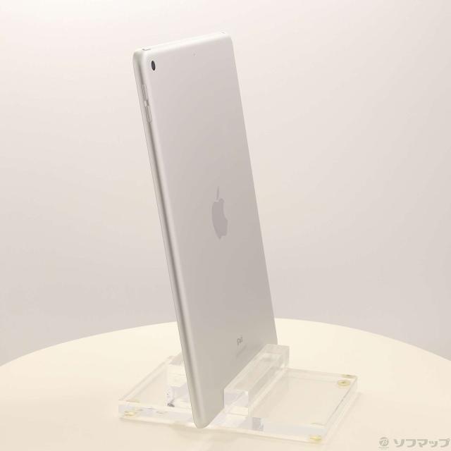 中古)Apple iPad 第8世代 32GB シルバー MYLA2J/A Wi-Fi(251-ud