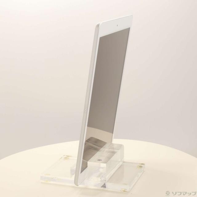 (中古)Apple iPad 第8世代 32GB シルバー MYLA2J/A Wi-Fi(198-ud)_1