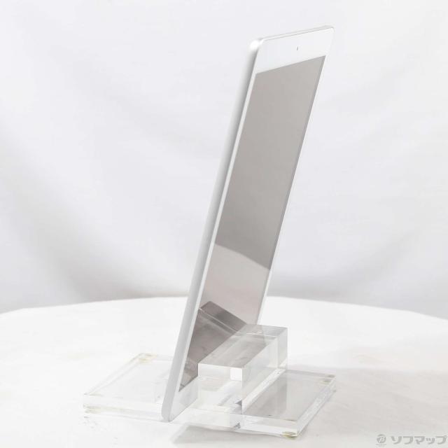 (中古)Apple iPad 第8世代 32GB シルバー MYLA2J/A Wi-Fi(352-ud)_1