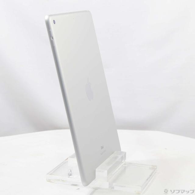 (中古)Apple iPad 第8世代 32GB シルバー MYLA2J/A Wi-Fi(352-ud)_3