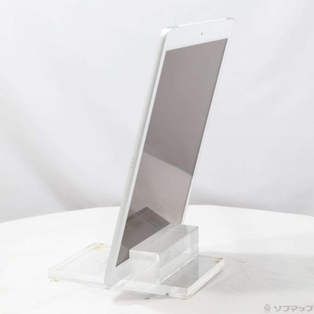 (中古)Apple iPad 第8世代 32GB シルバー MYMJ2J/A SIMフリー(198-ud)_1
