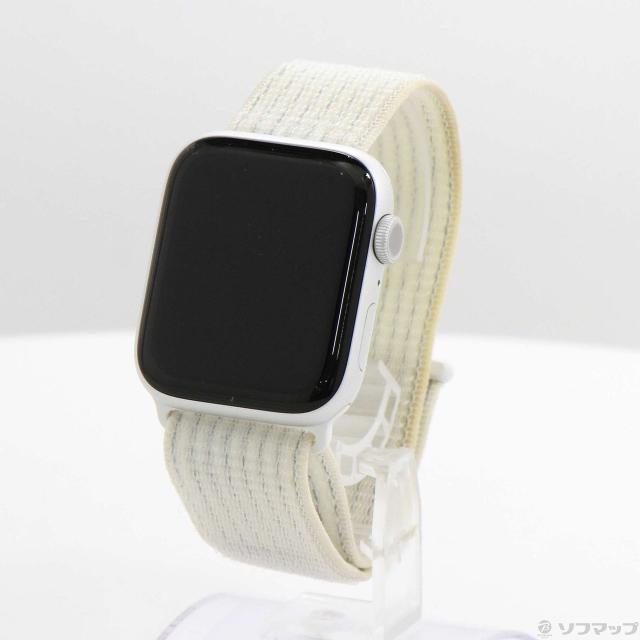 (中古)Apple Apple Watch Series 5 GPS 44mm シルバーアルミニウムケース サミットホワイトNikeスポーツループ(377-ud)