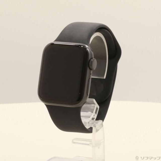(中古)Apple Apple Watch SE 第1世代 GPS 40mm スペースグレイアルミニウムケース ブラックスポーツバンド(276-ud)