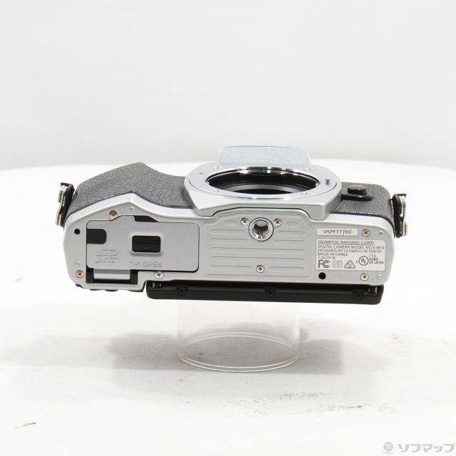 中古)OLYMPUS OM-D E-M10 EZ ダブルズームキット (シルバー)(352-ud)の 