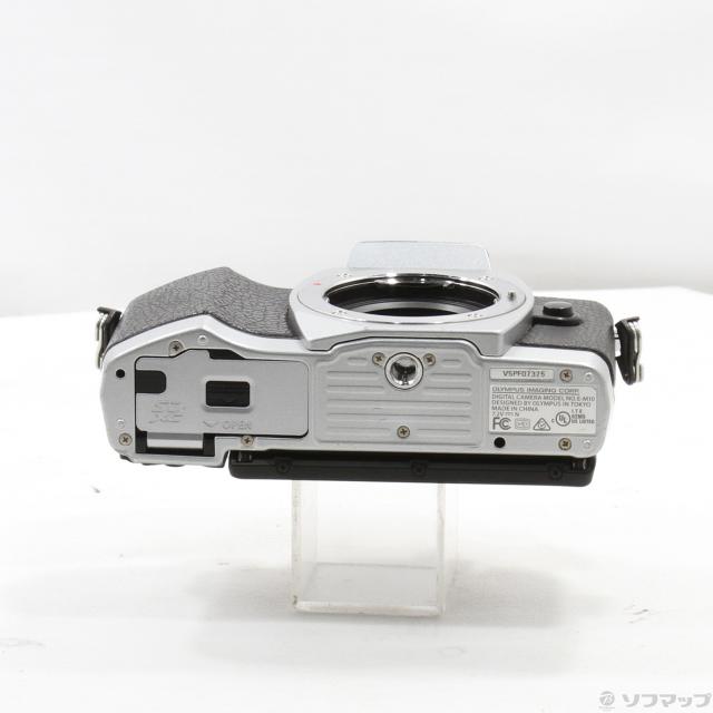 中古)OLYMPUS OM-D E-M10 ボディー シルバー(269-ud) 【公式通販】
