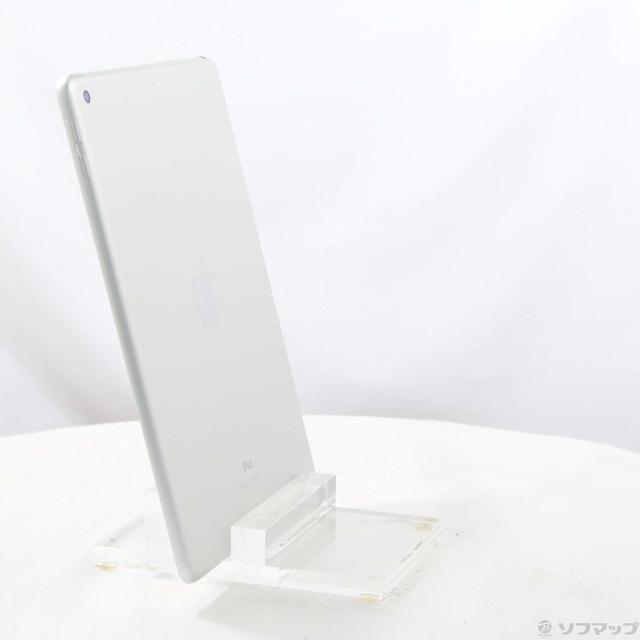 (中古)Apple iPad 第6世代 32GB シルバー MR7G2J/A Wi-Fi(258-ud)_3