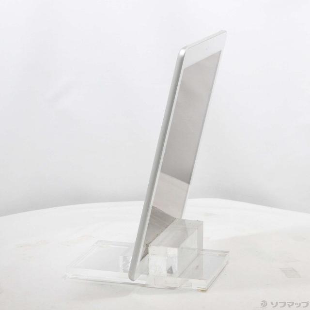 (中古)Apple iPad 第6世代 32GB シルバー MR7G2J/A Wi-Fi(344-ud)_1
