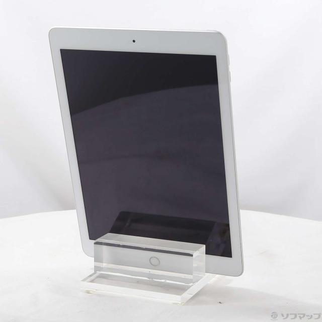 (中古)Apple iPad 第5世代 32GB シルバー MP2G2J/A Wi-Fi(247-ud)_2