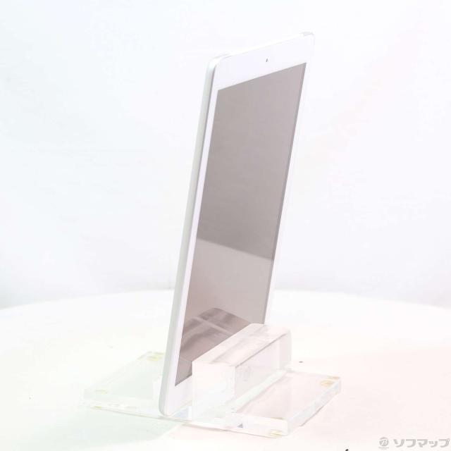 (中古)Apple iPad 第6世代 32GB シルバー MR6P2J/A auロック解除SIMフリー(269-ud)_1