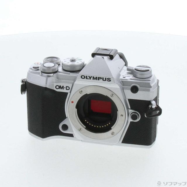 (中古)OLYMPUS OM-D E-M5 Mark III ボディ シルバー(352-ud)