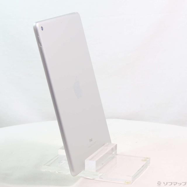(中古)Apple iPad 第6世代 32GB シルバー MR7G2J/A Wi-Fi(269-ud)_3