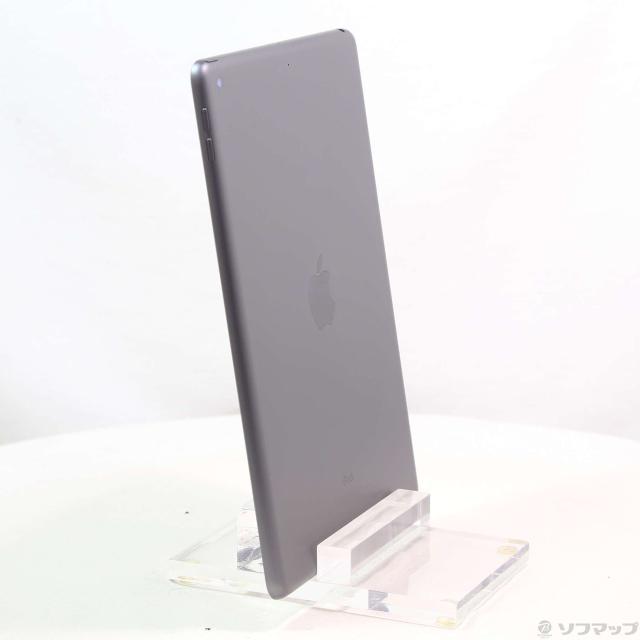 (中古)Apple iPad 第8世代 32GB スペースグレイ MYL92J/A Wi-Fi(269-ud)_3