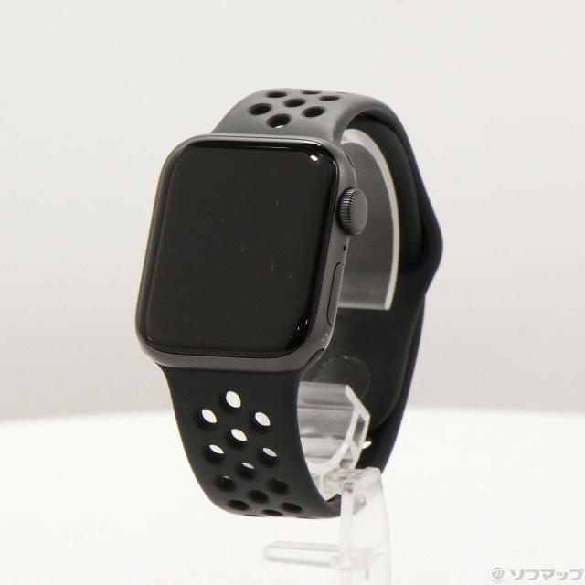 (中古)Watch SE 第1世代 Nike GPS 40mm スペースグレイアルミニウムケース アンスラサイト/ブラックNikeスポーツバンド(198-ud)