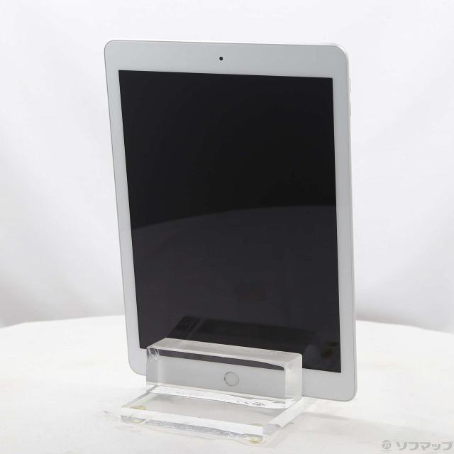 中古)Apple iPad 第6世代 32GB シルバー MR7G2J/A Wi-Fi(251-ud)の通販