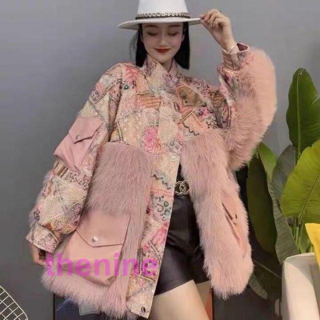 レディースファッション ヨーロッパの商品の冬の新しい長い毛皮の女性ファッション重いスパンコール トカ ウール 1 つ暖かいジャケットの大人の通勤の通販は