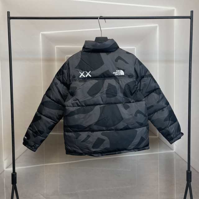 THE NORTH FACE北面xx KAWS霊働連名登山服トップパッチワークカラー立 ...