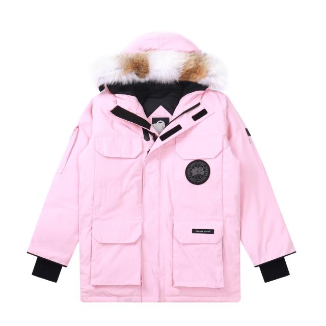 カナダグース Canada Goose 防風性と防水性を備えたクラシックなファー襟
