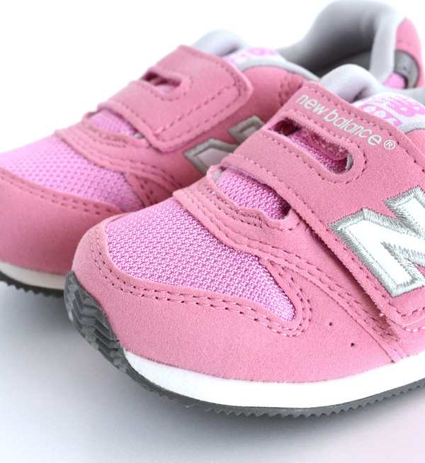 スニーカー キッズサイズ ベビー 男女兼用 お揃い リンクコーデ New Balance ニューバランス Iv996 キッズ の通販はau Pay マーケット イーザッカマニアストアーズ