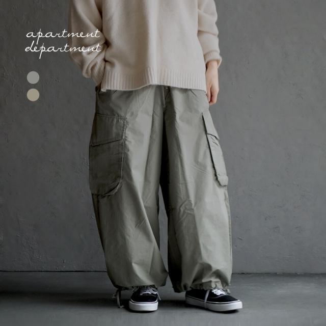 Urban Outfitters☆ リボンハンドル・ホーボーバッグ