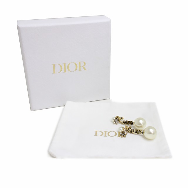 絶対的な信頼 新品未使用】DIOR パールピアス スター 星 アクセサリー
