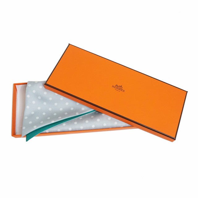 新品・未使用品）エルメス HERMES マキシ ツイリー カット Lettres et