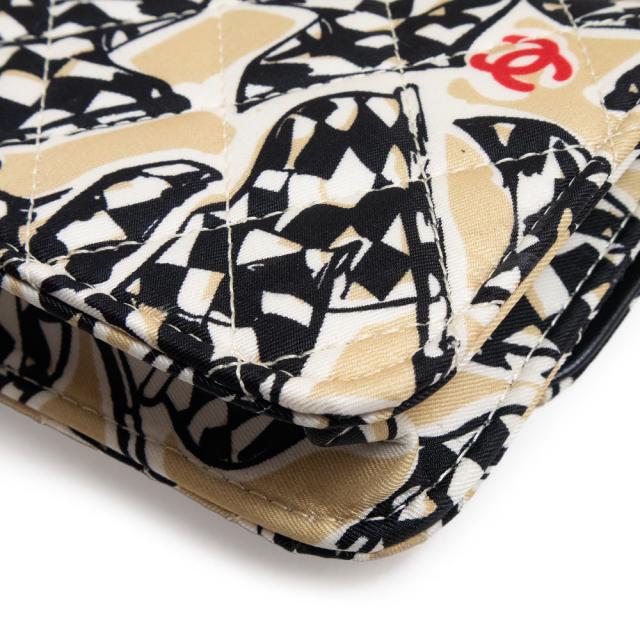 新品・未使用品）シャネル CHANEL チェッカーフラッグ イヤー