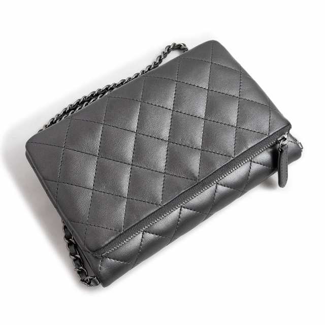 シャネル　CHANEL　マトラッセ　長財布　羊革　ブラック　美品19厚み