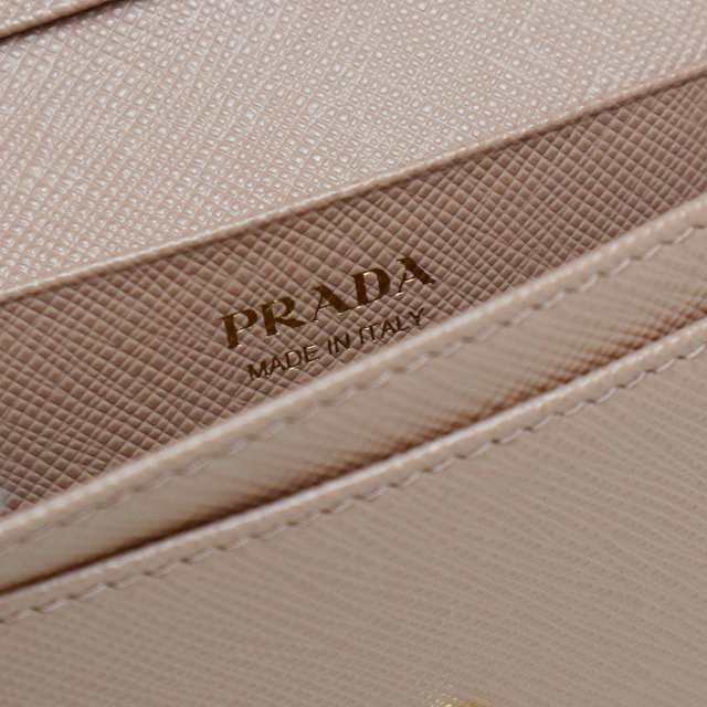 新品・未使用品）プラダ PRADA カードケース 名刺入れ 定期入れ パス