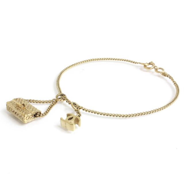 新品・未使用品）シャネル CHANEL マトラッセ バッグモチーフ