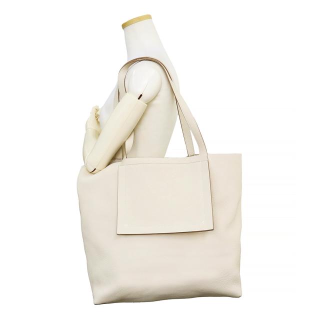 HERMES ホワイトレザートートバッグ ノベルティー 新品・未使用品）エルメス HERMES カバセリエ 46 トートバッグ