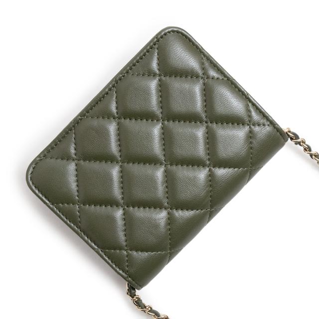 新品・未使用品）シャネル CHANEL CC ココマーク マトラッセ ミニ