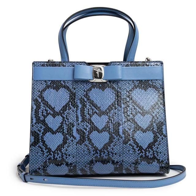 （新品・未使用品）サルヴァトーレフェラガモ Salvatore Ferragamo ヴァラ リボン レア レザー シリーズ 2Way トート ショルダー ハンドバッグ 斜め掛け ラブ スネークスキン レザー パイソン柄 ハート ブルー ブラック 青 黒 シルバー金具 21I369