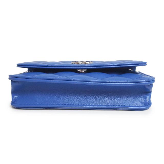 新品・未使用品）シャネル CHANEL フラップ フォーン ケース チェーン