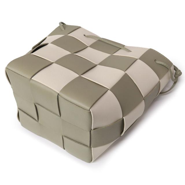 新品・未使用品）ボッテガヴェネタ BOTTEGA VENETA マキシ イントレ 