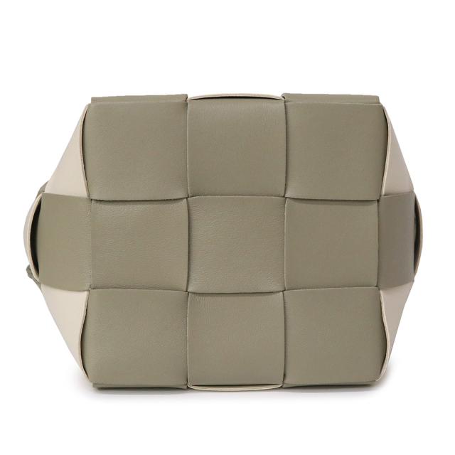 新品・未使用品）ボッテガヴェネタ BOTTEGA VENETA マキシ イントレ 