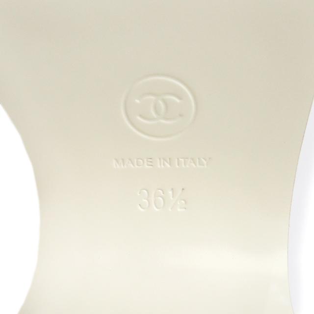 （未使用　展示品）シャネル CHANEL マトラッセ ココマーク パール サンダル 靴 #36 1/2 23.5cm ラムスキン パテントカーフスキン レザー ホワイト ブラック 白 黒 ゴールド金具 G45009