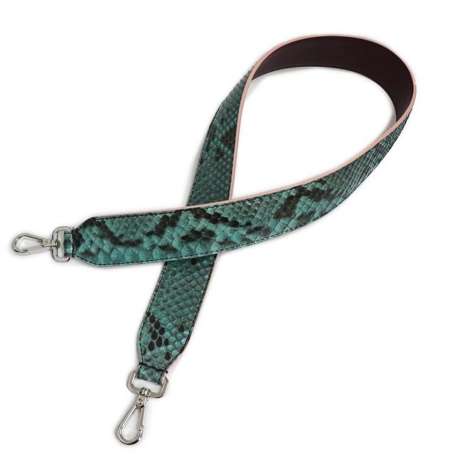 （未使用　展示品）フェンディ FENDI ストラップユー ショルダーストラップ パイソン エキゾチックレザー グリーン ピンク 緑 シルバー金具 8AV077