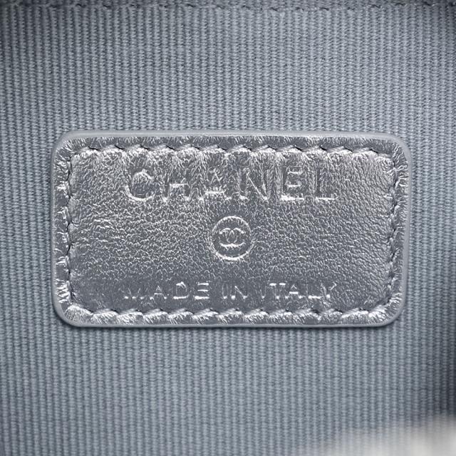 （未使用　展示品）シャネル CHANEL ココマーク マトラッセ パンクキューブ チェーン ミニ ショルダーバッグ ポシェット メタリック ラムスキン レザー シルバー シルバー金具 AP2529_8