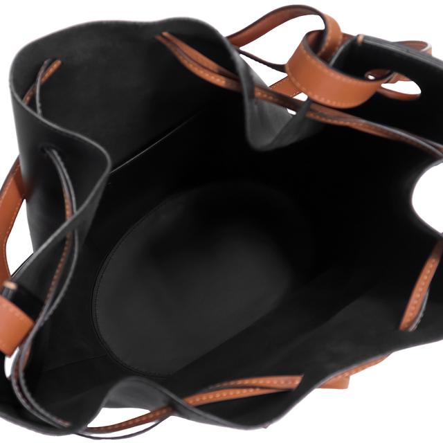 （未使用　展示品）ロエベ LOEWE バルーン ラージ 2way ショルダー ハンドバッグ 斜め掛け ナパカーフ レザー ブラック タン ブラウン 黒 茶 ゴールド金具 326.76AC29