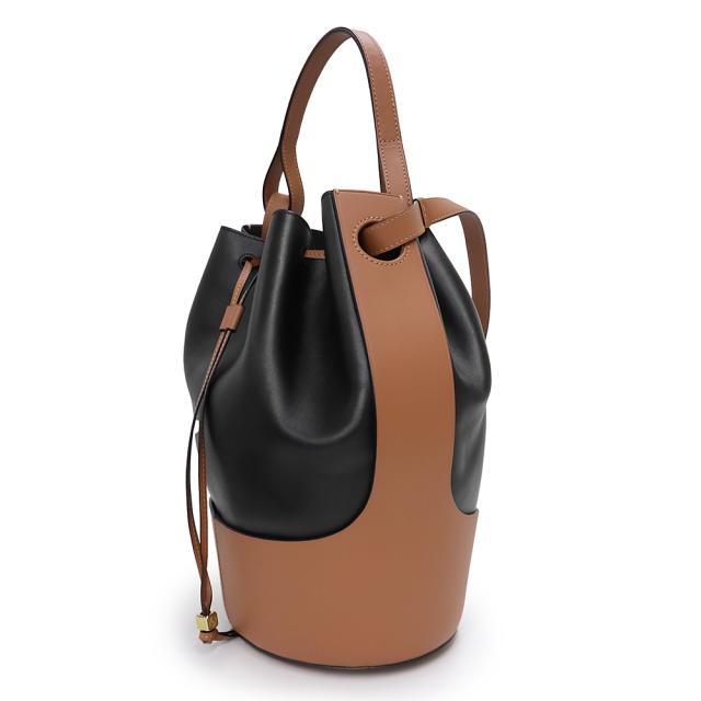 （未使用　展示品）ロエベ LOEWE バルーン ラージ 2way ショルダー ハンドバッグ 斜め掛け ナパカーフ レザー ブラック タン ブラウン 黒 茶 ゴールド金具 326.76AC29