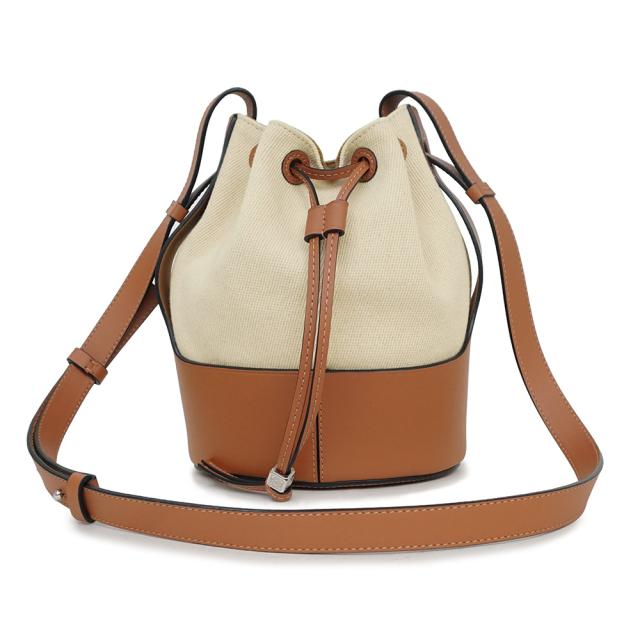 （未使用　展示品）ロエベ LOEWE Balloon バルーン スモール ショルダーバッグ ドローストリング 巾着 斜め掛け キャンバス カーフスキン レザー エクリュ タン ブラウン ベージュ シルバー金具 A710C31X02