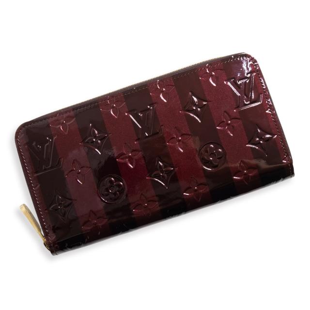 （未使用保管品）ルイ ヴィトン LOUIS VUITTON ジッピー ウォレット レイユール ストライプ ラウンドファスナー 長財布 モノグラム ヴェルニ パテント エナメル レザー アマラント ルージュフォーヴィスト ワインレッド M91717