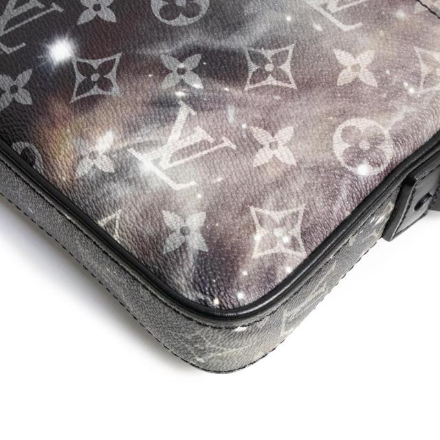 （未使用　展示品）ルイ ヴィトン LOUIS VUITTON アルファ メッセンジャー ショルダーバッグ 斜め掛け モノグラムギャラクシー カーフスキン レザー ブラック マットブラック金具 M44165_9