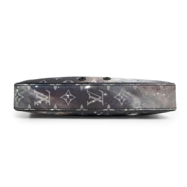 （未使用　展示品）ルイ ヴィトン LOUIS VUITTON アルファ メッセンジャー ショルダーバッグ 斜め掛け モノグラムギャラクシー カーフスキン レザー ブラック マットブラック金具 M44165_6