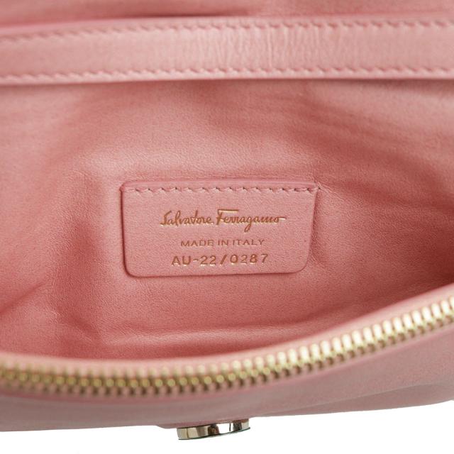 （未使用　展示品）Salvatore Ferragamo サルヴァトーレフェラガモ AU-22 ヴァラ VIVA BOW ビバ ボウ リボン カーフスキン ピンク レッド ショルダーバッグ 斜め掛け レザー ゴールド金具_9