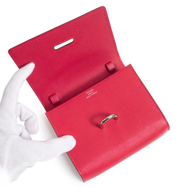 （新品・未当てはめる品）HERMES エルメス シェーヌダンクル シェーブルミゾール さくら色 エクストリーム B目じるし パウダーコンパクト ウォレット 二つ折り紙入れ シェブル なめし革 しろがね色金具 箱付
