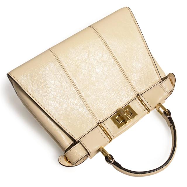 （未使用　展示品）FENDI フェンディ 8BN244 ピーカブー ミニ シャイニーラムスキン レザー カメリア ベージュ 2Way ショルダー ハンドバッグ 斜め掛け ゴールド金具_5
