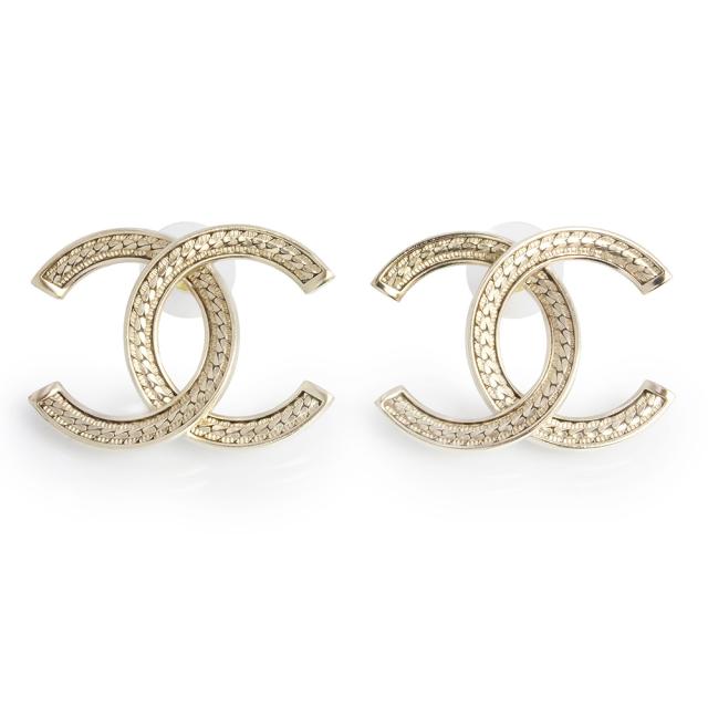 （新品・未使用品）CHANEL シャネル ABE250 ココマーク チェーンデザイン シャンパンゴールド ラージ ピアス 箱付